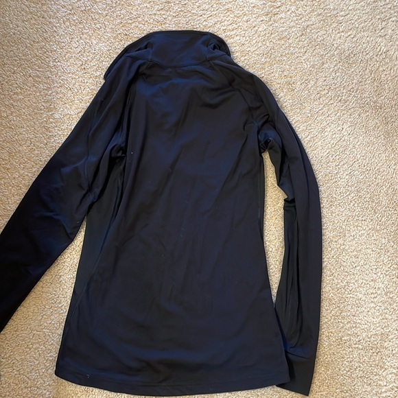 Preloved Adidas running jacket - Picture 6 of 6